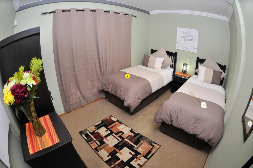 Summer Garden Guest House Benoni Dış mekan fotoğraf